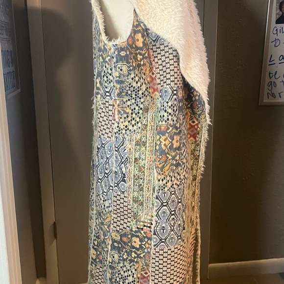 Boho suede patchwork reversible coat vest duster by Paparazzi Biz Sherpa lining - Picture 16 of 16